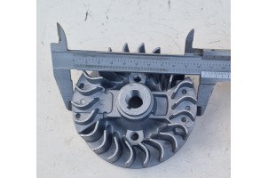 139f Маховик, магнето з виборкою  мотокоса 4т китай