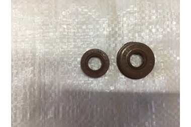 Бензопила Китай 2500 (під одну руку) Сальники колінвалу набір 12*28*6 та 12*22*5