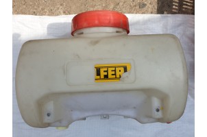 Обприскувач Helfer бак рідина